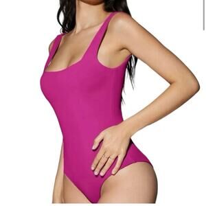 Naked Wardrobe Sculpted Seamless Tank Thong Bodysuit‎ Raspberry Pink Size XS NEW
